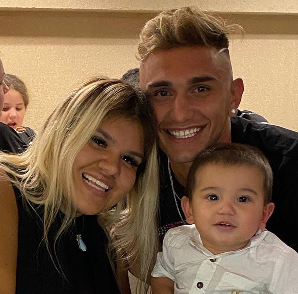 Morena Rial, Facundo Ambrosioni y su hijo Francesco. (Instagram)