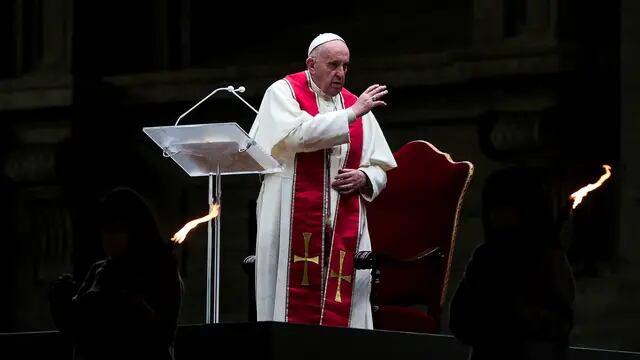 En fotos: el papa Francisco presidió un emotivo Vía Crucis escrito por los jóvenes