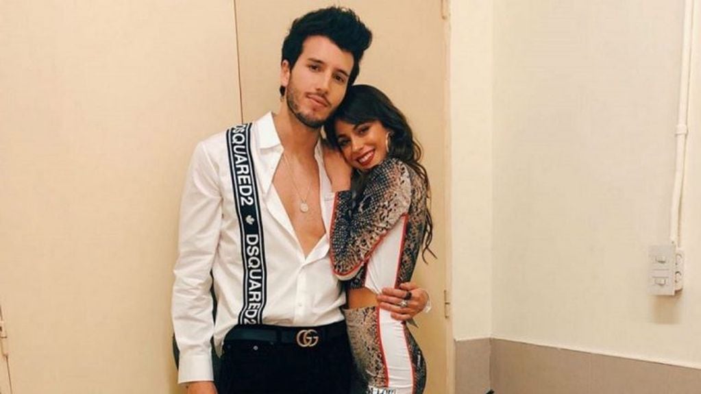 Sebastián Yatra y Tini Stoessel.