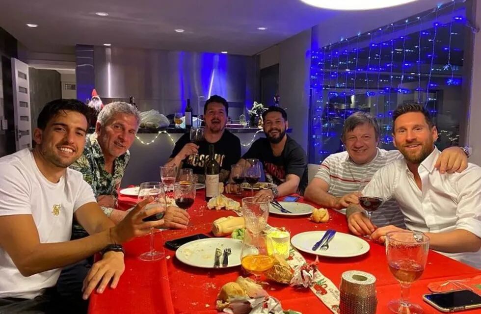 La familia Messi celebró el Año Nuevo con una gran reunión familiar (@rodrigo.messi10)
