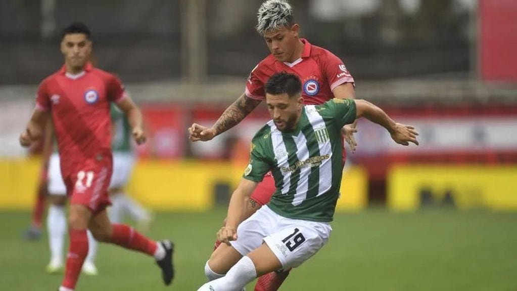El Bicho venció por 4-2 al Taladro en La Paternal, por la cuarta fecha de la zona A de la Copa de la Liga./ Gentileza.