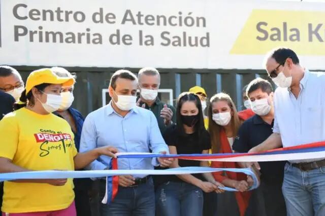Inauguraron un innovador CAPS y entregaron una ambulancia en Santiago de Liniers
