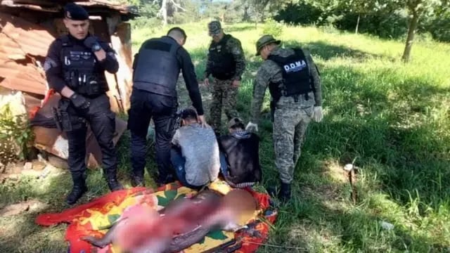 Dos cazadores fueron detenidos cuando faenaban a un carpincho en Candelaria