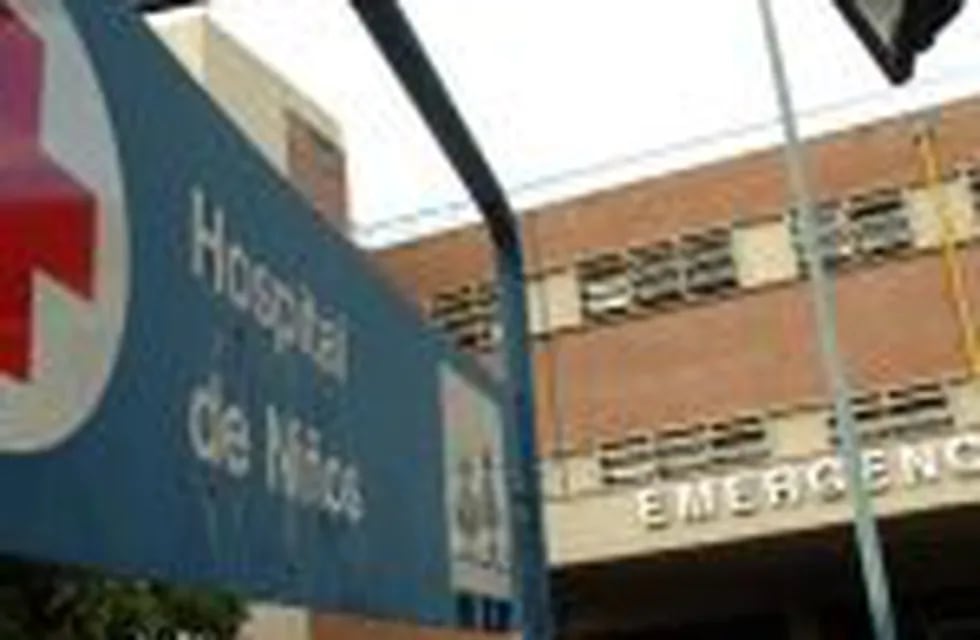 Juan Gabriel estu00e1 internado en el Hospital de Niu00f1os.