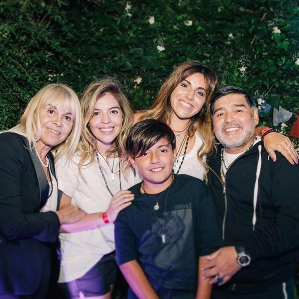 La familia Maradona unida (Foto:Instagram/gianmaradona)