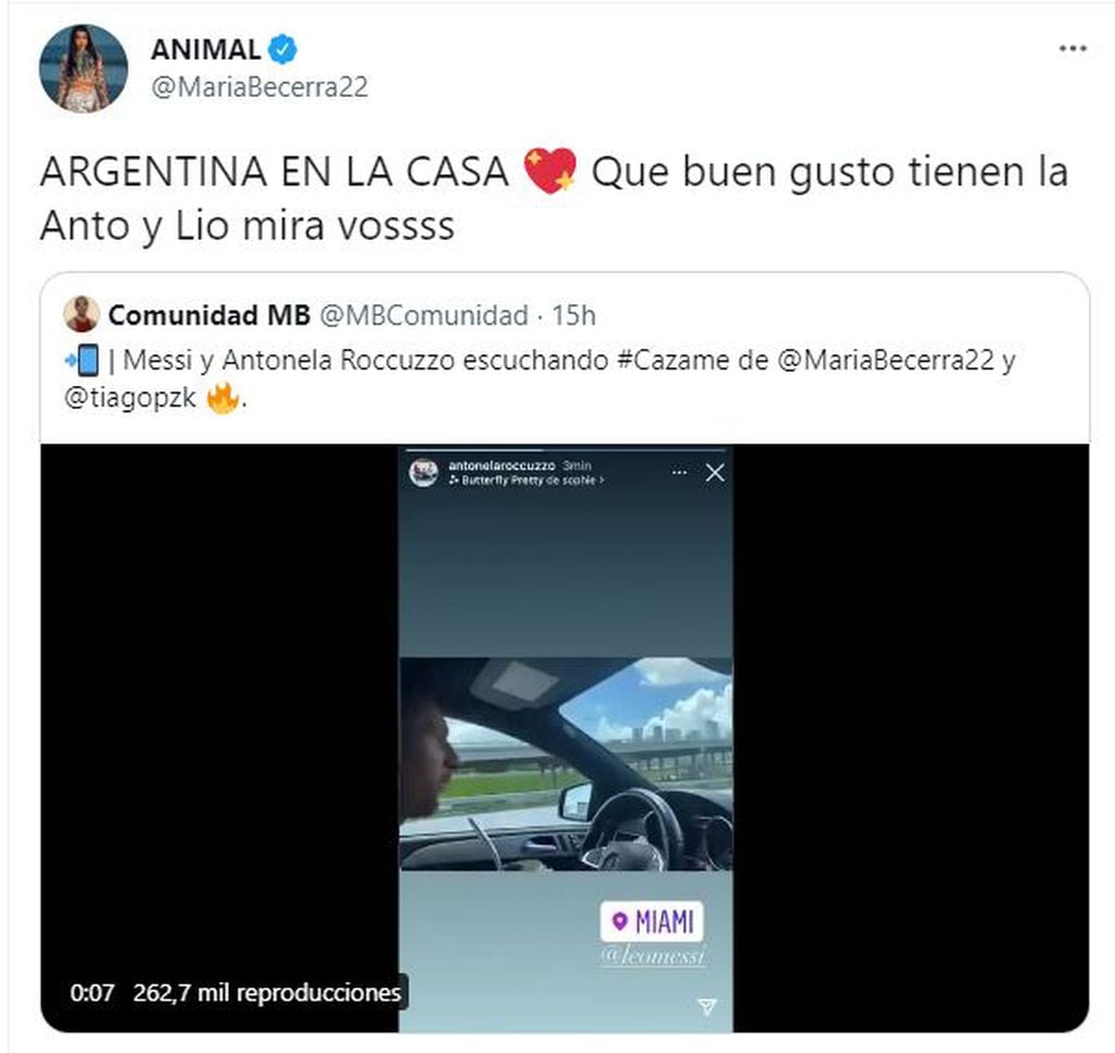 Lionel Messi escuchando "Cazame", el tema de María Becerra y Tiago PZK.