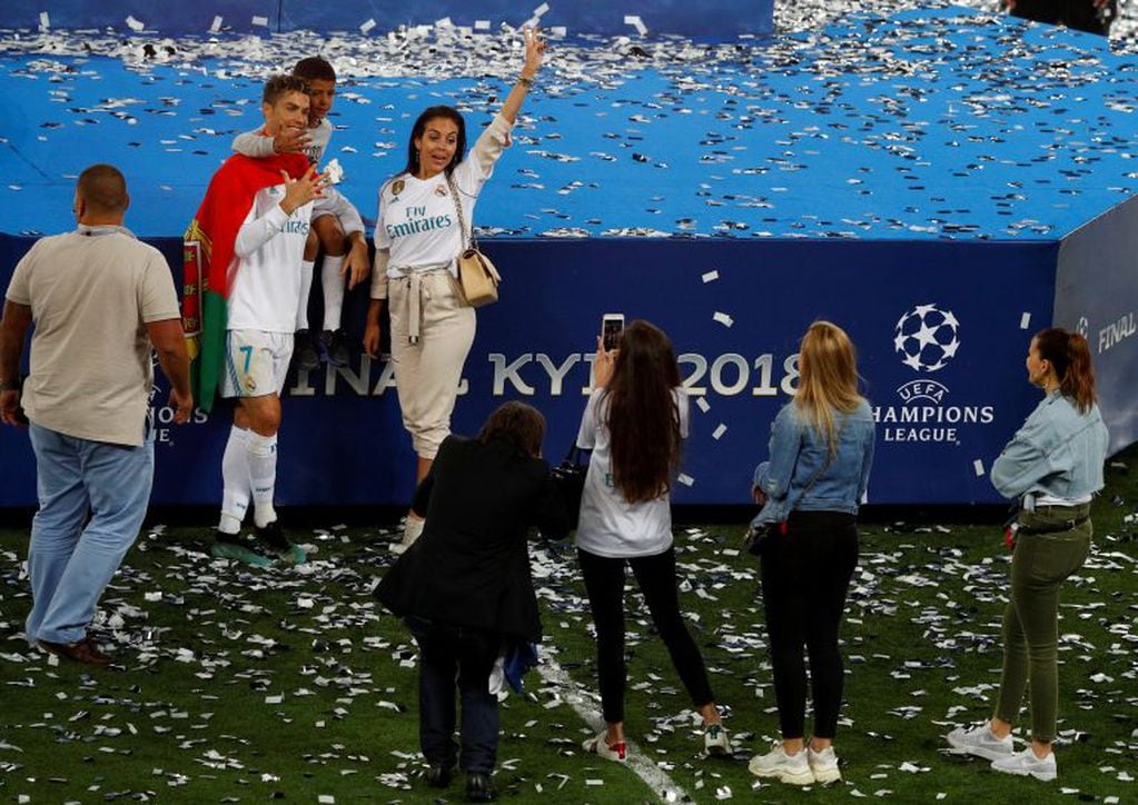 Ronaldo y su familia