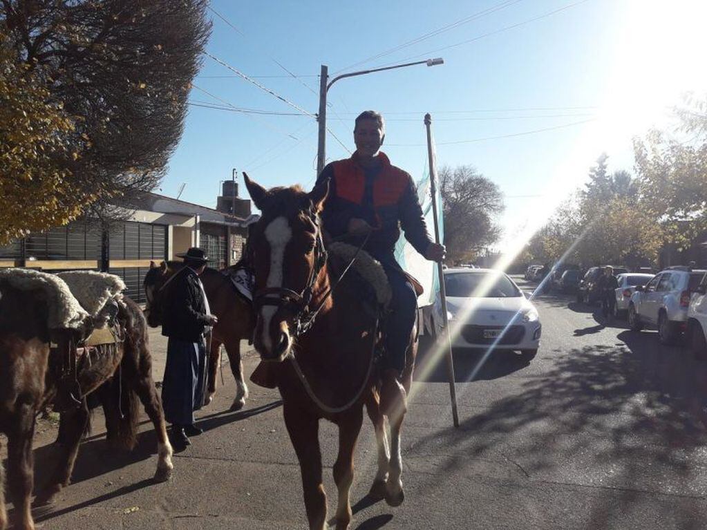 Bermejo anduvo a caballo en las elecciones PASO 2019 en Mendoza.