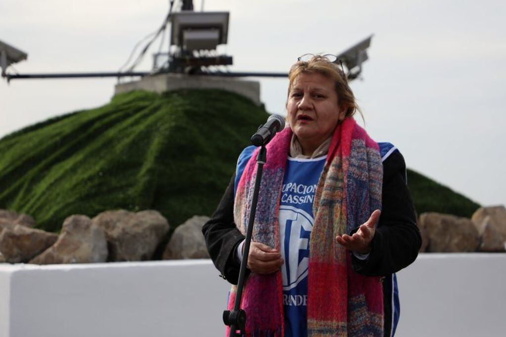 Monumento a la mujer en Río Grande