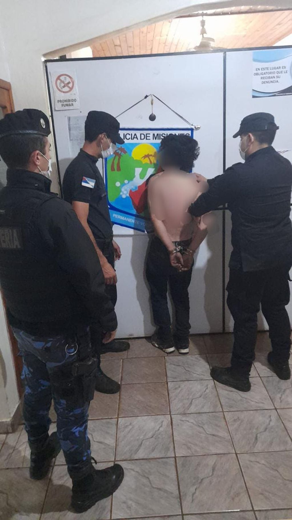 Detienen a un individuo acusado de robo en Bernardo de Irigoyen.