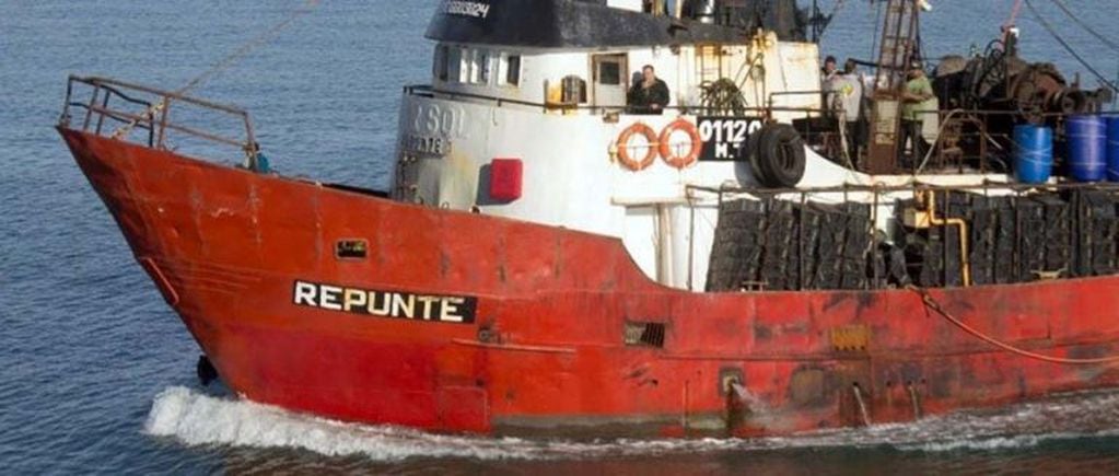 El barco pesquero se hundió  frente a las costas de Chubut en junio de 2017 (web).
