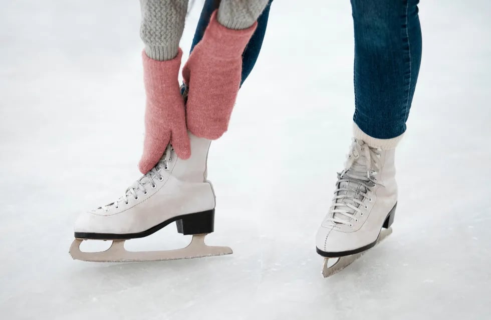 Día del Amigo: 3 pistas de patinaje sobre hielo en CABA para que disfrutes a lo grande esta celebración.