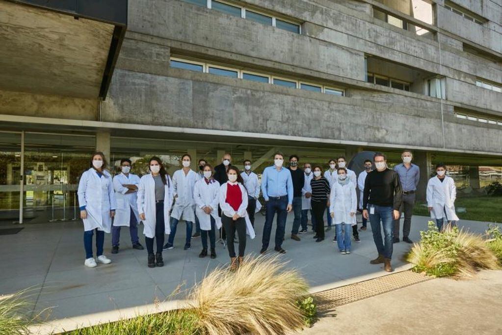 Científicos argentinos desarrollaron un segundo kit diagnóstico de coronavirus (Foto: Presidencia)