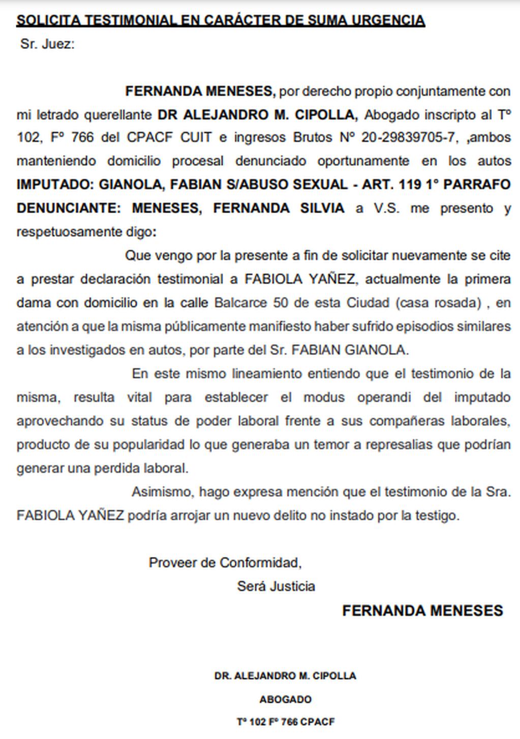 El documento que cita a Fabiola Yañez a declarar.