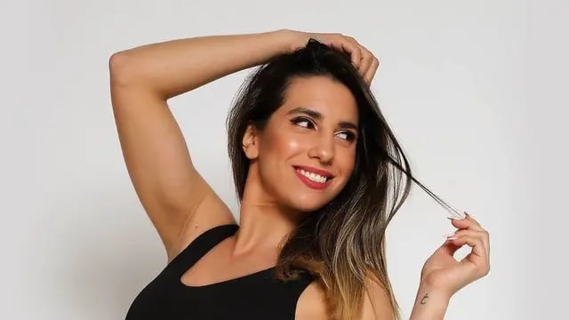 Cinthia Fernández sorprendió con fotos en bikini