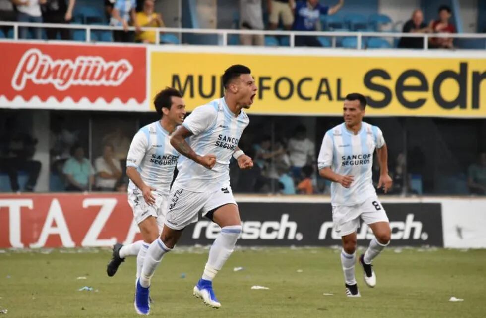 Bonansea gritó el único gol ante Sarmiento de Junin (@OficialAMSyD)