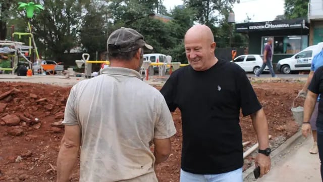 El Intendente de Puerto Iguazú supervisó las obras viales que se encuentran en ejecución