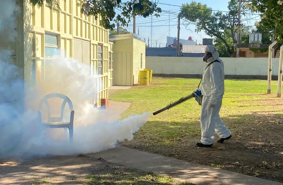 Tareas de bloqueo por casos de dengue en Rafaela