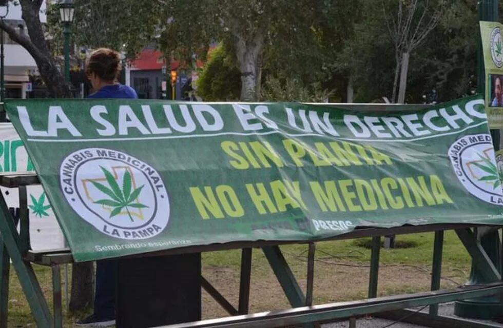 Marcha Mundial por la Marihuana (Vïa Santa Rosa)