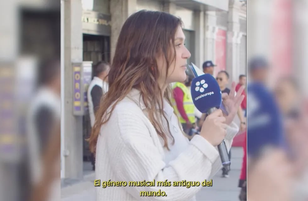 Una periodista europea se volvió viral en Córdoba.