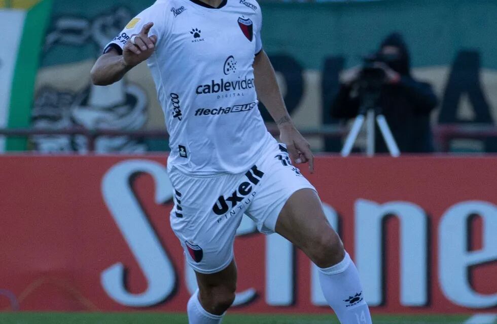 Federico Lértora es duda en Colón de Santa Fe para enfrentar a Boca en la Bombonera el próximo domingo. (@ColonOficial)