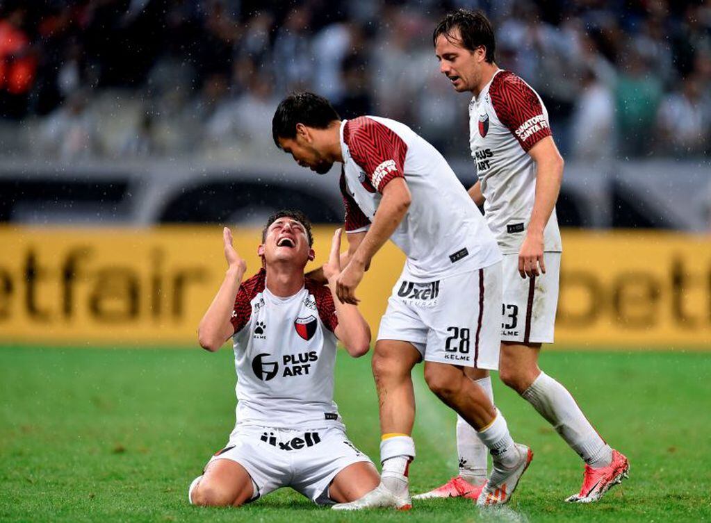 Colón derrotó por penales a Atlético Mineiro y está en la final de la Sudamericana. (Photo by Douglas Magno / AFP)
