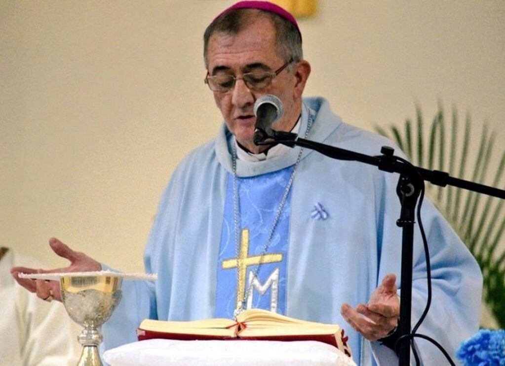 Obispo de Posadas, monseñor Juan Rubén Martínez.