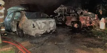 Se incendió una vivienda en Puerto Rico y dos vehículos se calcinaron