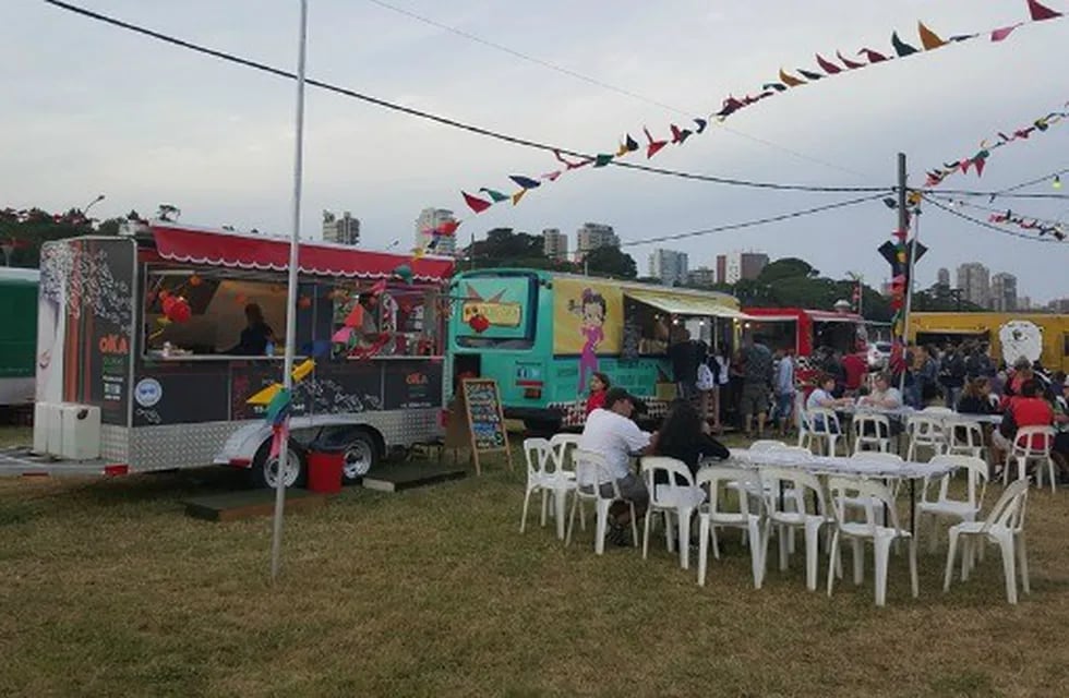 Impulsan la creación de un paseo de Food Trucks en Parque Camet (web)