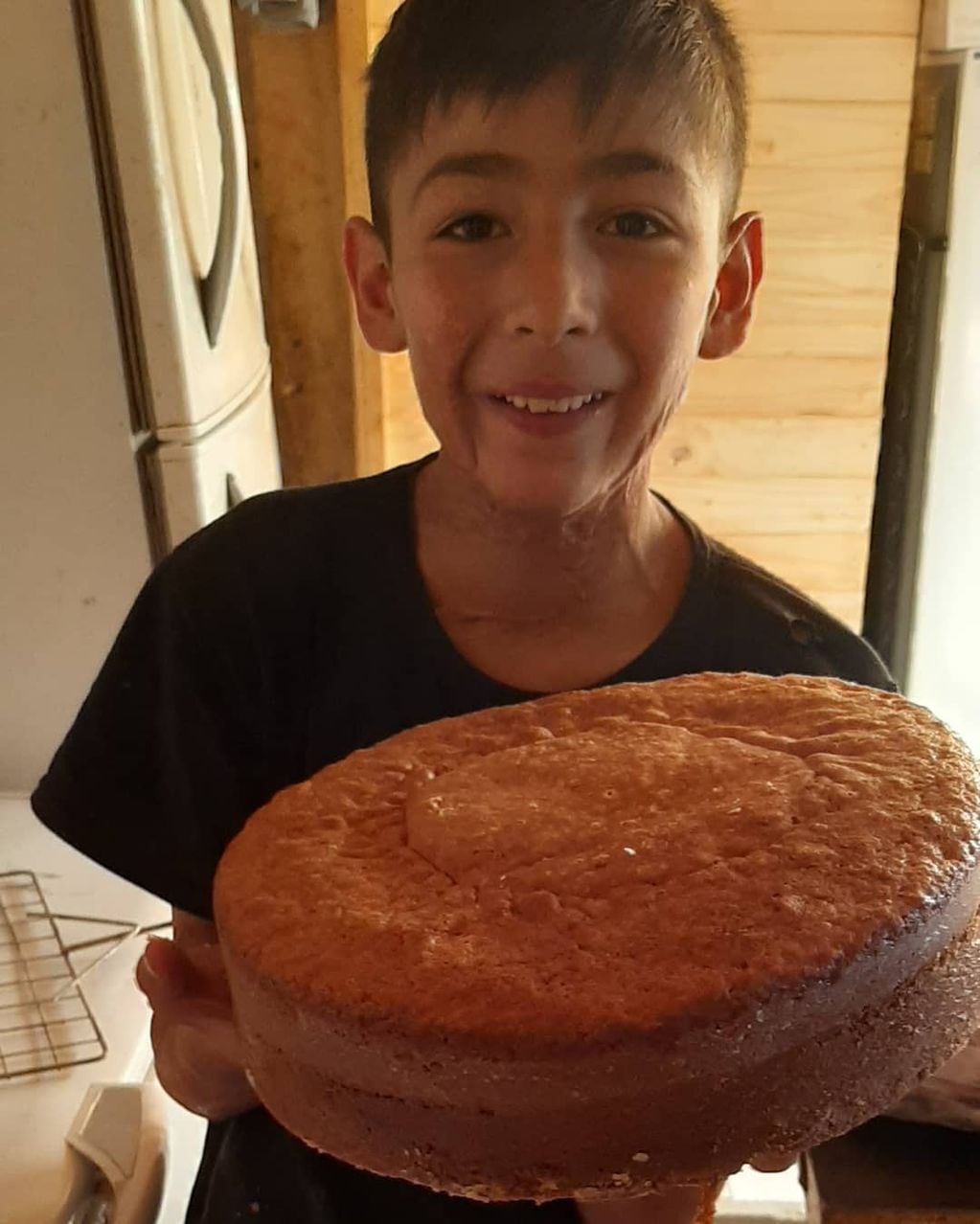 Joaquín Nahuel en Instagram: "Hoy es el cumple de mi papá y ya empecé a hacer la torta".