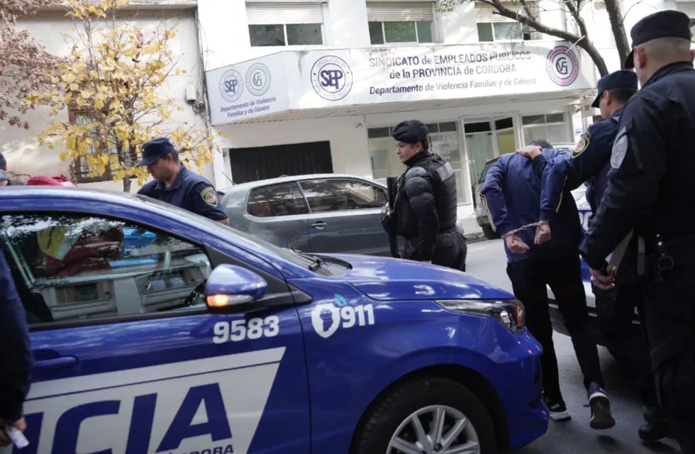 Tres delincuentes quedaron detenidos. (Policía de Córdoba)