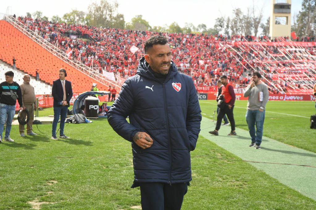 Carlitos Tévez, el flamante DT de Independiente. / José Gutiérrez (Los Andes).