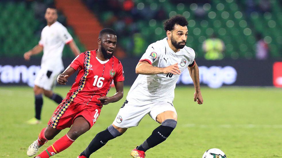 Mohamed Salah, figura del Liverpool y capitán de Egipto, enfrentará a Costa de Marfil en octavos de final.